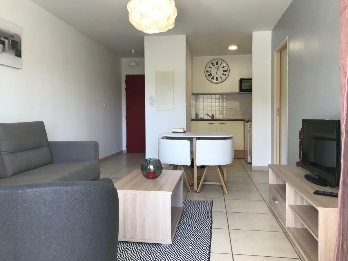 Meuble Homard Avec Jacuzzi Et Vue Mer Saint-Gilles-les Bains Εξωτερικό φωτογραφία