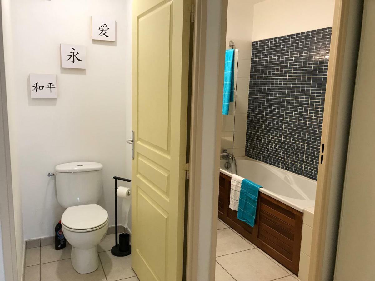 Meuble Homard Avec Jacuzzi Et Vue Mer Saint-Gilles-les Bains Εξωτερικό φωτογραφία