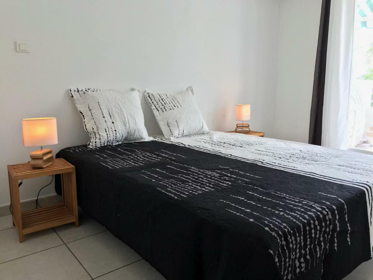 Meuble Homard Avec Jacuzzi Et Vue Mer Saint-Gilles-les Bains Εξωτερικό φωτογραφία